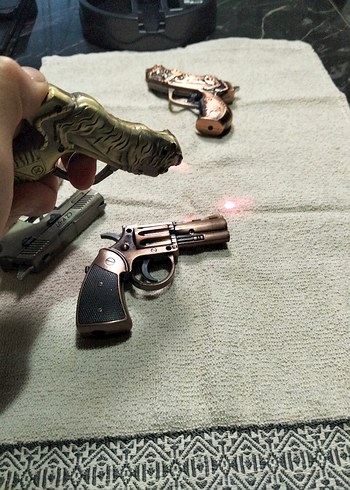 Renkli tabanca görselli lazerli çakmaklar - Görsel 4