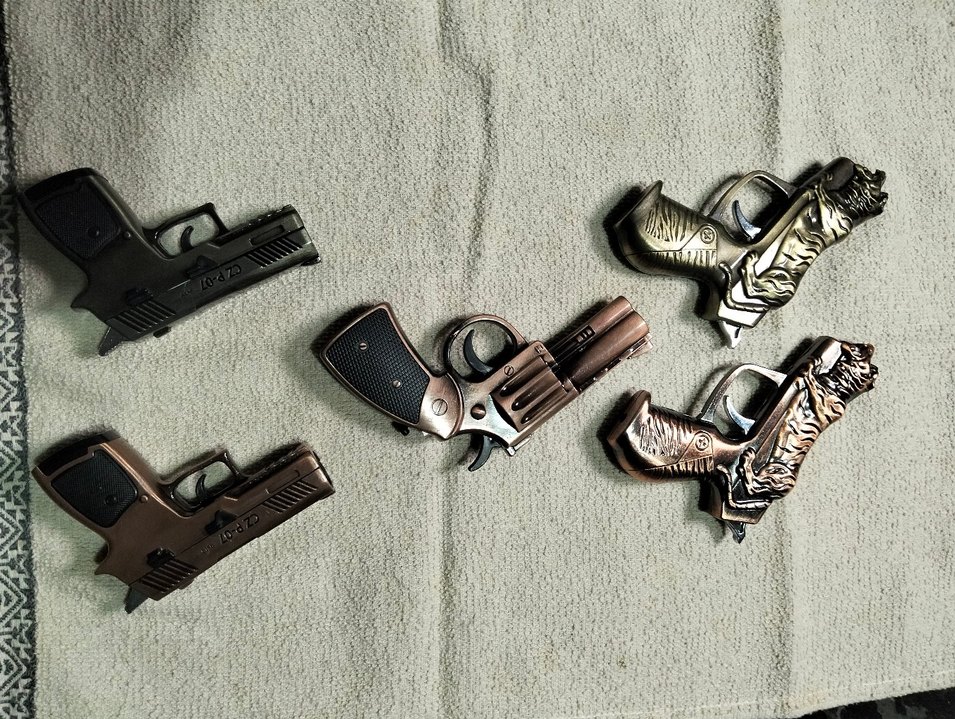 Renkli tabanca görselli lazerli çakmaklar - Görsel 2