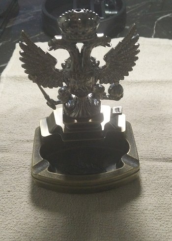 Altın Renkli Kanatlı Figürlü Koyu çakmak - Görsel 3