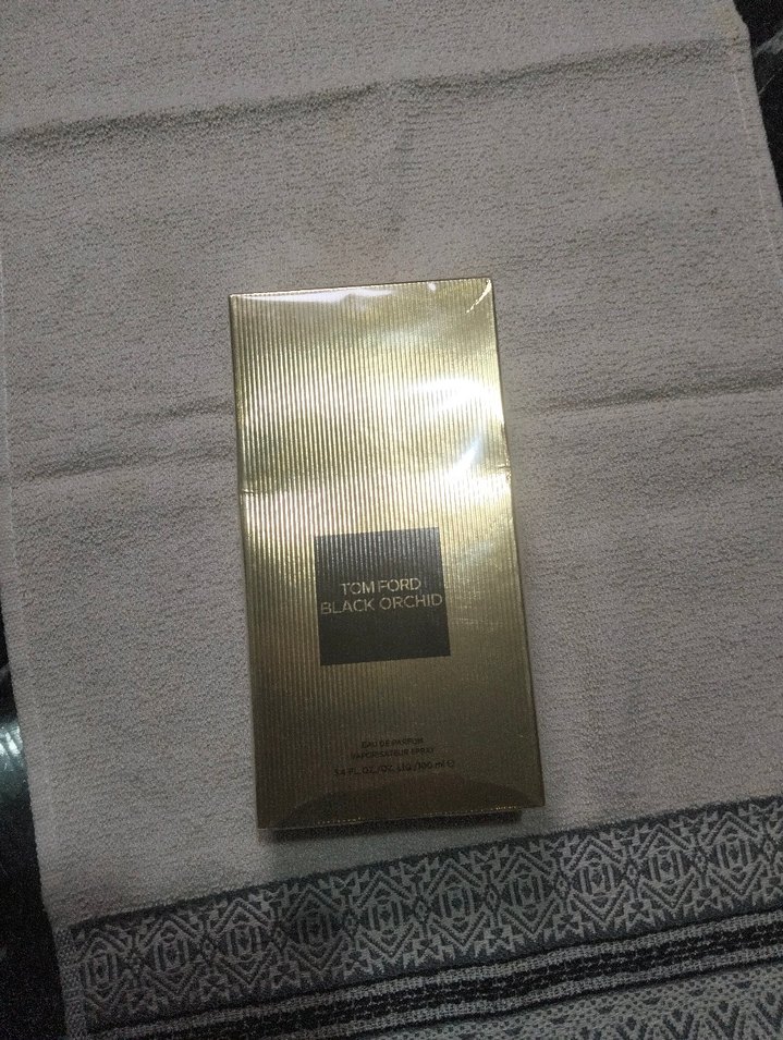 Dior Sauvage ve Tom Ford Erkek Parfümü - Görsel 3