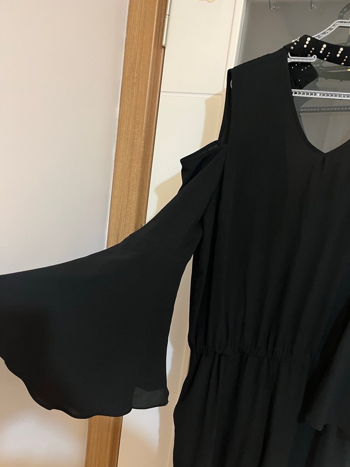 42 44 beden Siyah Uzun Kollarsız Gotik Tulum omuz dekolteli - Görsel 2