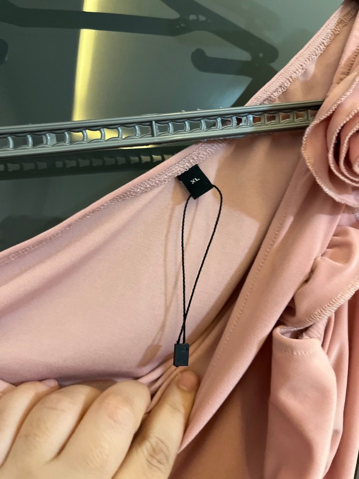 Xl beden etiketli Pembe Drapeli Straplez  bluz - Görsel 3