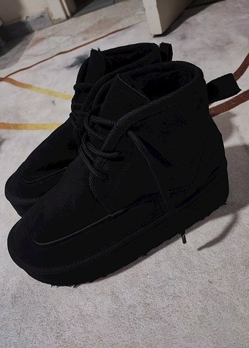 Siyah Kürklü Kadın Dolgu Topuk Bot ugg - Görsel 4