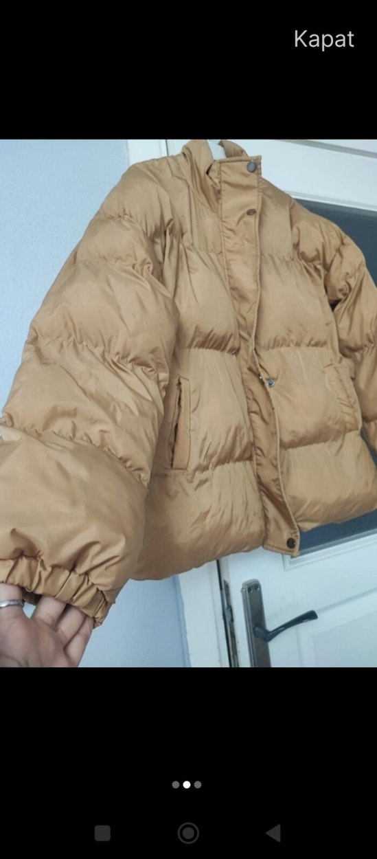 Bej Düğmeli Kadın Kışlık Mont - Görsel 2