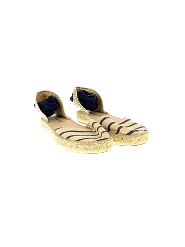 Vintage Love Diğer Sandalet %70 İndirimli.