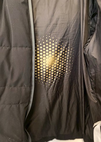 Siyah Fermuarlı Kadın Kış Montu - Görsel 3