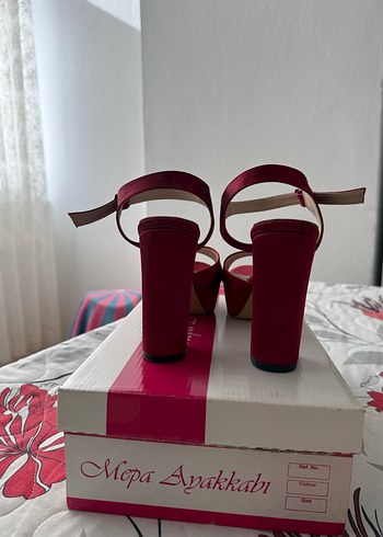 Kırmızı Parlak Platform Topuklu Kadın Ayakkabı - Görsel 4