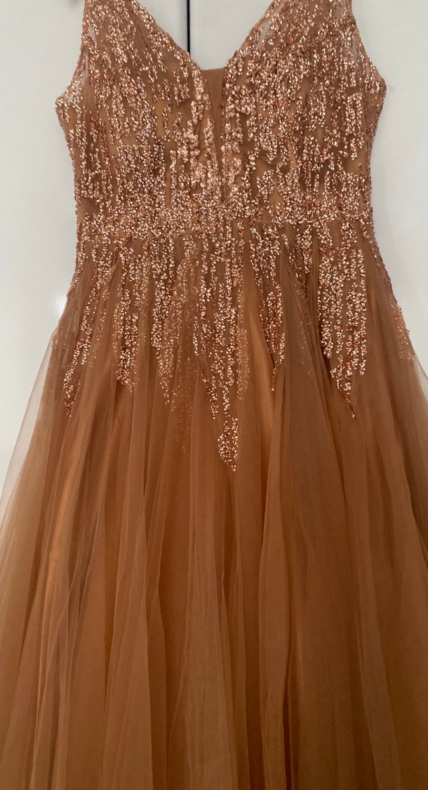 Bej Nişan elbisesi - Görsel 3