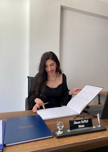 Şeffaf Detaylı Siyah Uzun Kollu Midi Elbise - Görsel 4