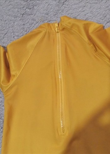 LCW Sarı Baskılı Erkek cocuk Mayo - Görsel 4