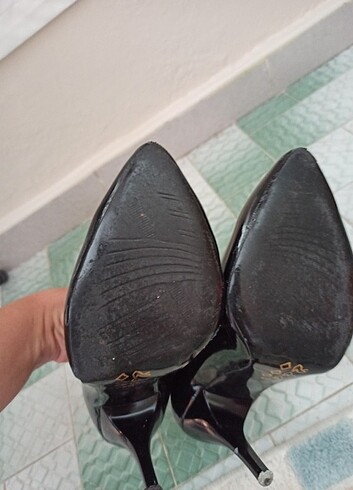 40 Beden Stiletto siyah ayakkabı 