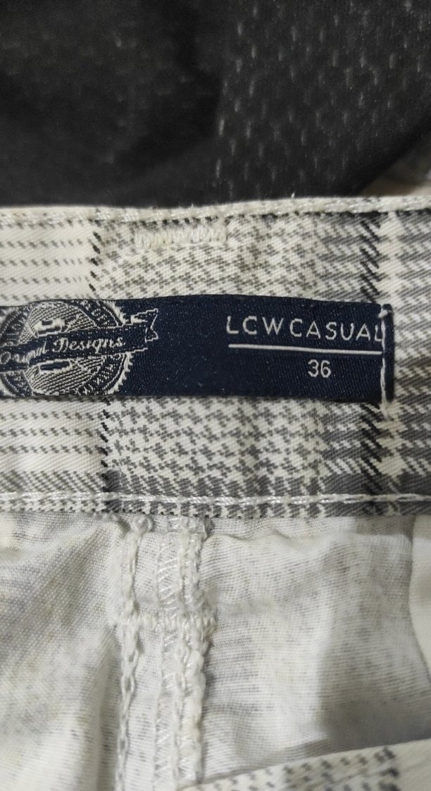 Ekru Gri Ekose Desenli Erkek Şort - Görsel 3