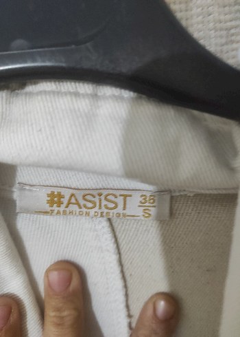 Asics Beyaz Düğmeli Kadın Ceket