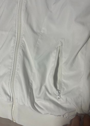 Orijinal Nike Beyaz Kapüşonlu Fermuarlı Kadın Ceket - Görsel 4