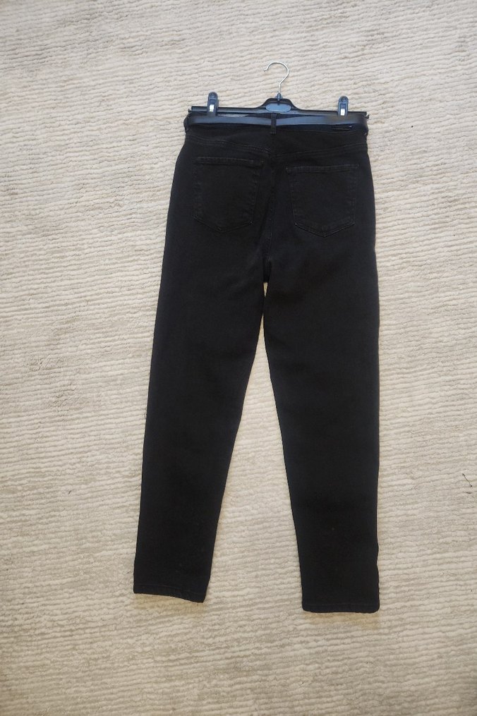 Kemerli Siyah Kadın Kot Pantolon - Görsel 3