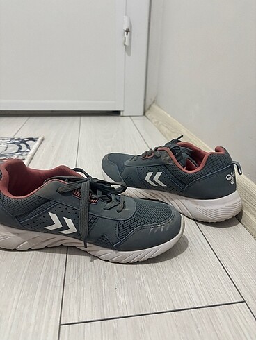 39 Beden HUMMEL SPOR AYAKKABI