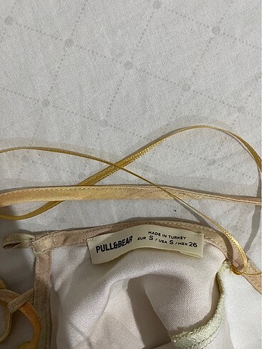 s Beden sarı Renk BERSHKA mini elbise arkası dekolteli