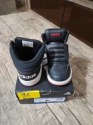 Adidas çocuk ayakkabı