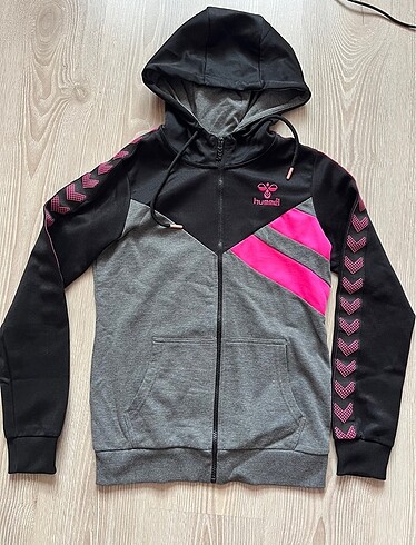 hummel eşofman üstü