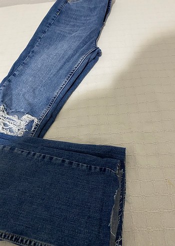 Yırtık Detaylı Mavi Kadın Kot Pantolon - Görsel 2