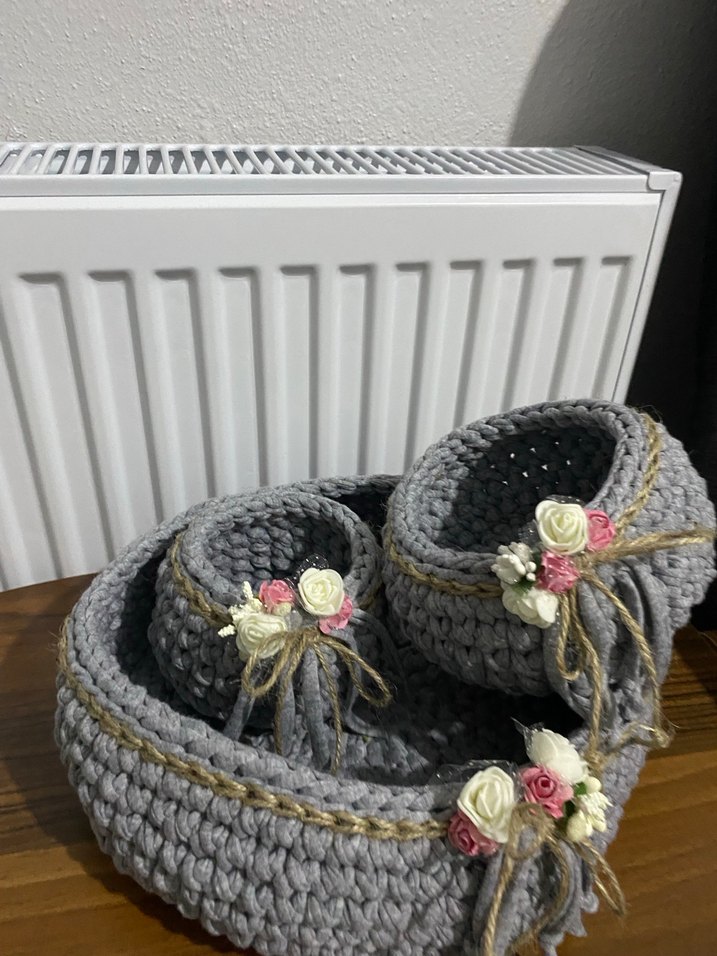 Gri Örgü Sepet Seti Çiçek Detaylı - Görsel 2