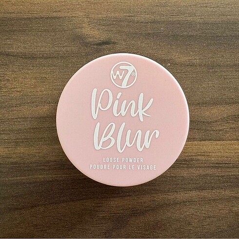 W7 pink blur pudra