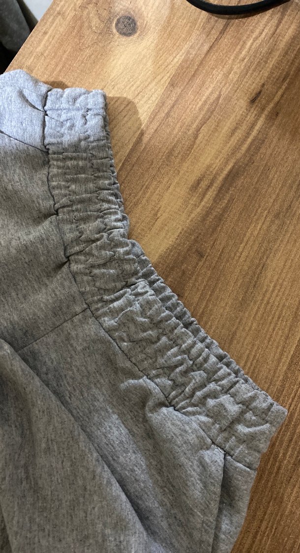 Gri Pamuklu Rahat Kesim Mini Şort - Görsel 3