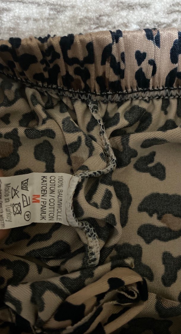 Kadın Leopar Desenli Bol Kesim Kumaş Pantolon - Görsel 3