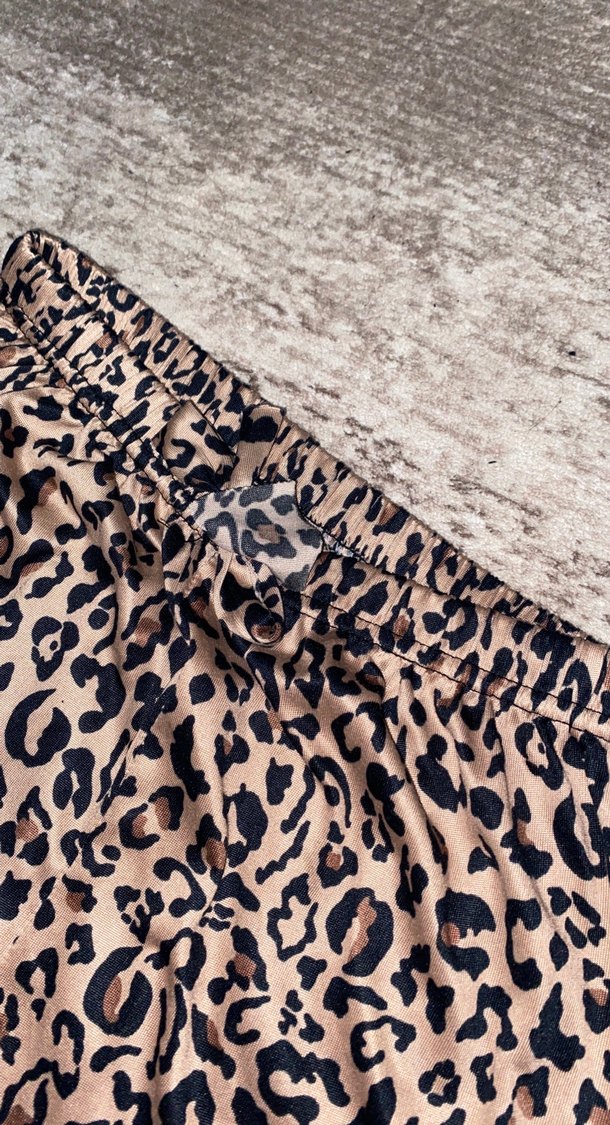 Kadın Leopar Desenli Bol Kesim Kumaş Pantolon - Görsel 2