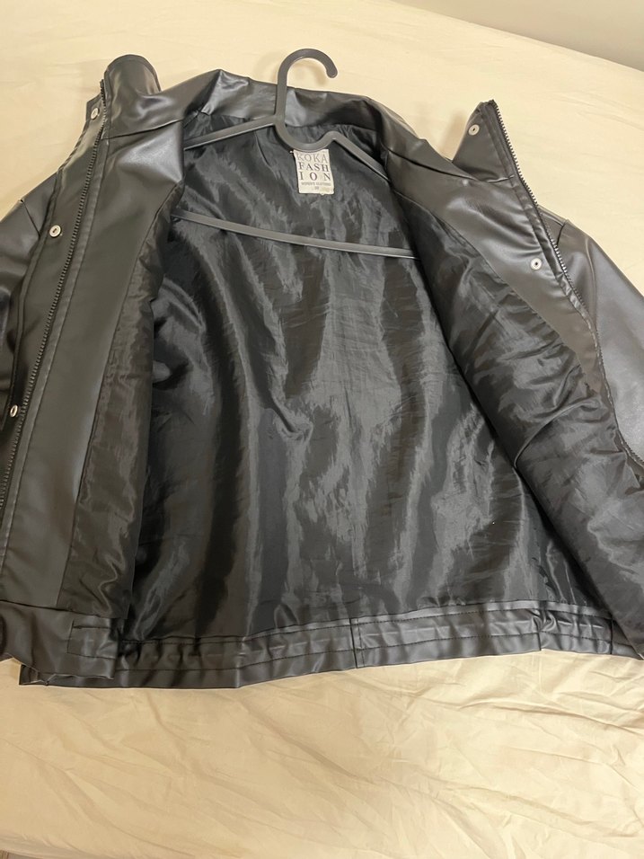 Düğmeli Siyah Deri Kadın Ceket - Görsel 3