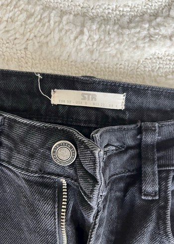 32 Beden gri Renk Stradivarius Straight Jean
