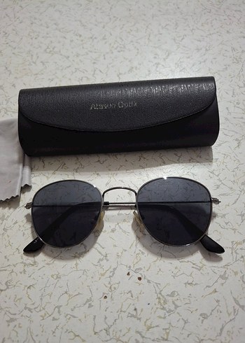 atasun optikten alındı Parlak Klasik Kadın Güneş Gözlüğü - Görsel 3