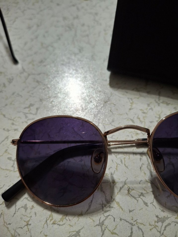 Fila marka Yuvarlak Kadın Güneş Gözlüğü - Görsel 5