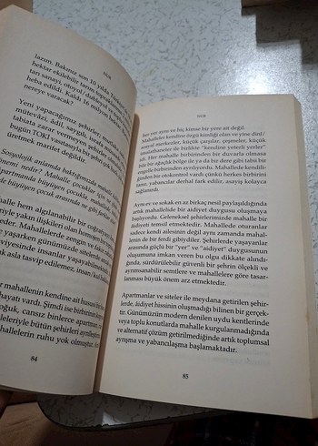 Nur - Mustafa Kutlu Romanı - Görsel 3