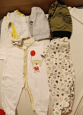 3 Ay Beden 0-3 Ay Bebek Zıbın -Tulum-Takım ( Unisex)