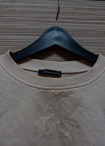 Trendyol & Milla crop kazak