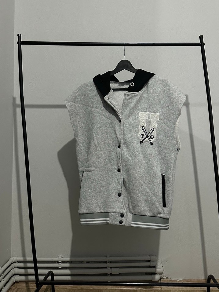 Gri Kapüşonlu Düğmeli kolej ceket - Görsel 4