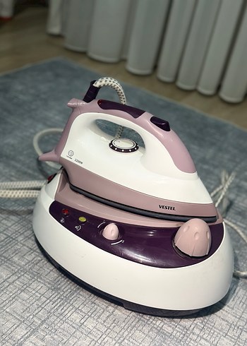 Vestel Beyaz Buharlı Kazanlı Ütü - Görsel 3