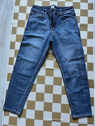 38 Beden Mom jean