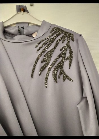 Gri Bağlama Desenli Uzun Kollu Kadın Abiye Elbise - Görsel 3