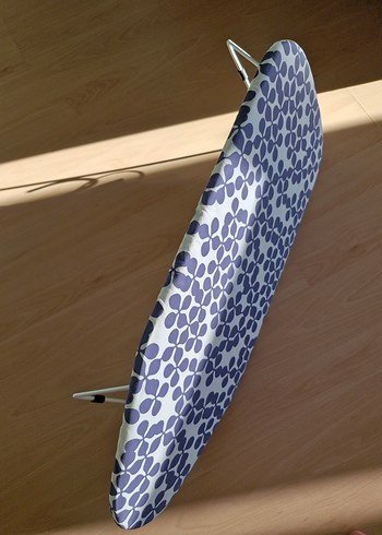 ikea minik ütü masası tertemiz - Görsel 3