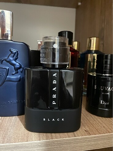 Prada Luna Rosa Black