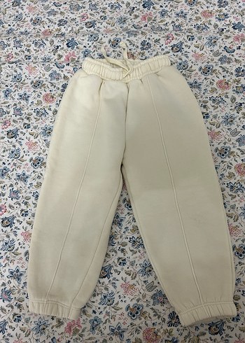 Kız Beyaz Rahat Kesim Eşofman Altı - Görsel 2