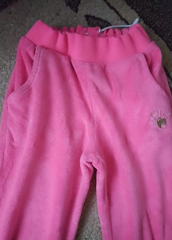 5 Yaş Beden Kız Çocuk Pembe Peluş Eşofman Altı