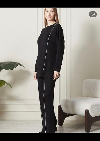 Lacivert Kadın Uzun Kollu takım tesettürede uygundur - Görsel 2