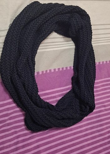 Siyah Kadın Örgü boyunluk - Görsel 2