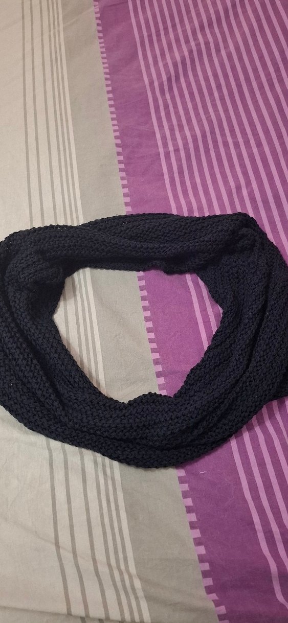 Siyah Kadın Örgü boyunluk - Görsel 4