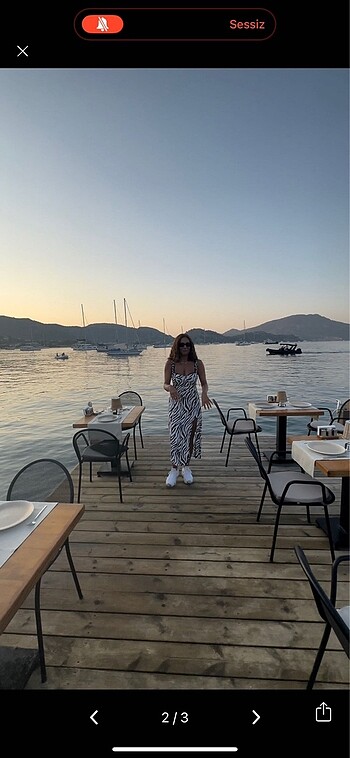 l Beden Yırtmaclı elbise Yeni