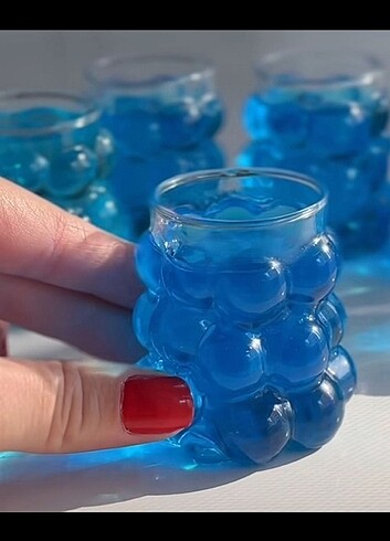 Kahve yanı Üzümlü bardak 