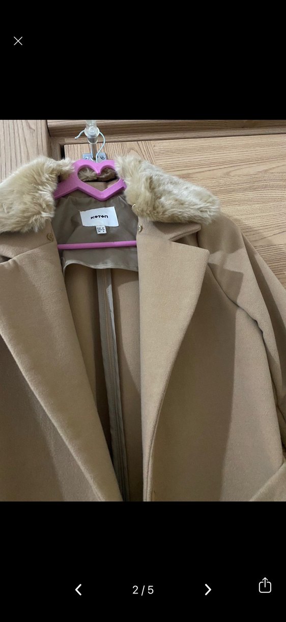 Kürk Yakalı Bej Kaban - Görsel 3